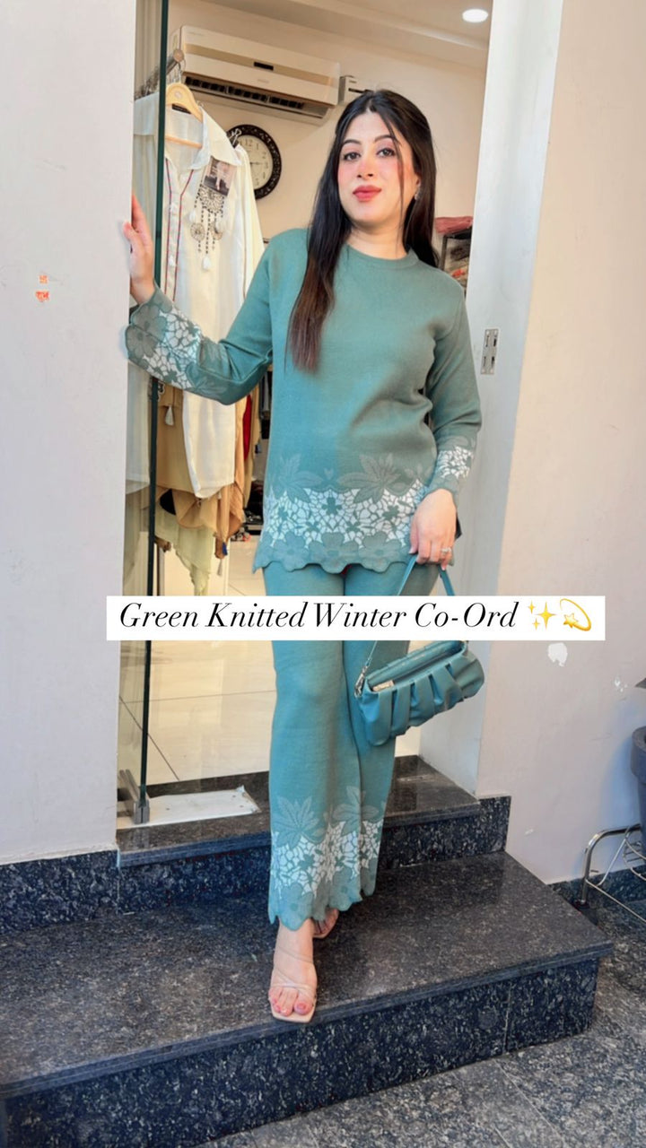 GREEN KINTTED WINTER CO-ORD