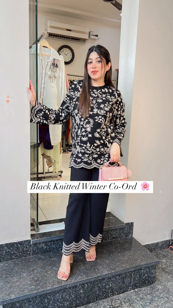 FLORAL BLACK KNITTED WINTER CO-ORD