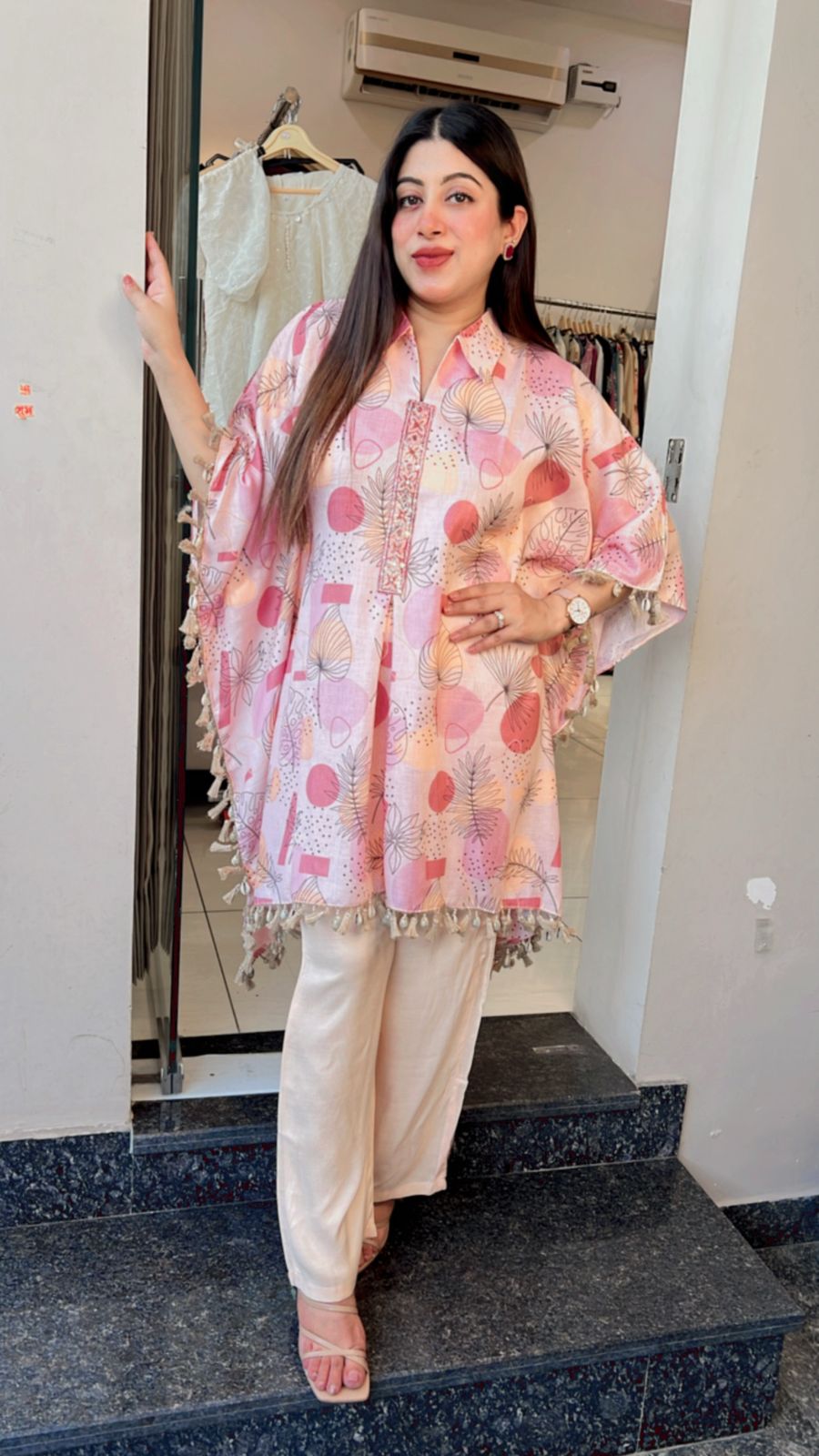KAFTAN CO-ORD WITH TASSELS DETAILING