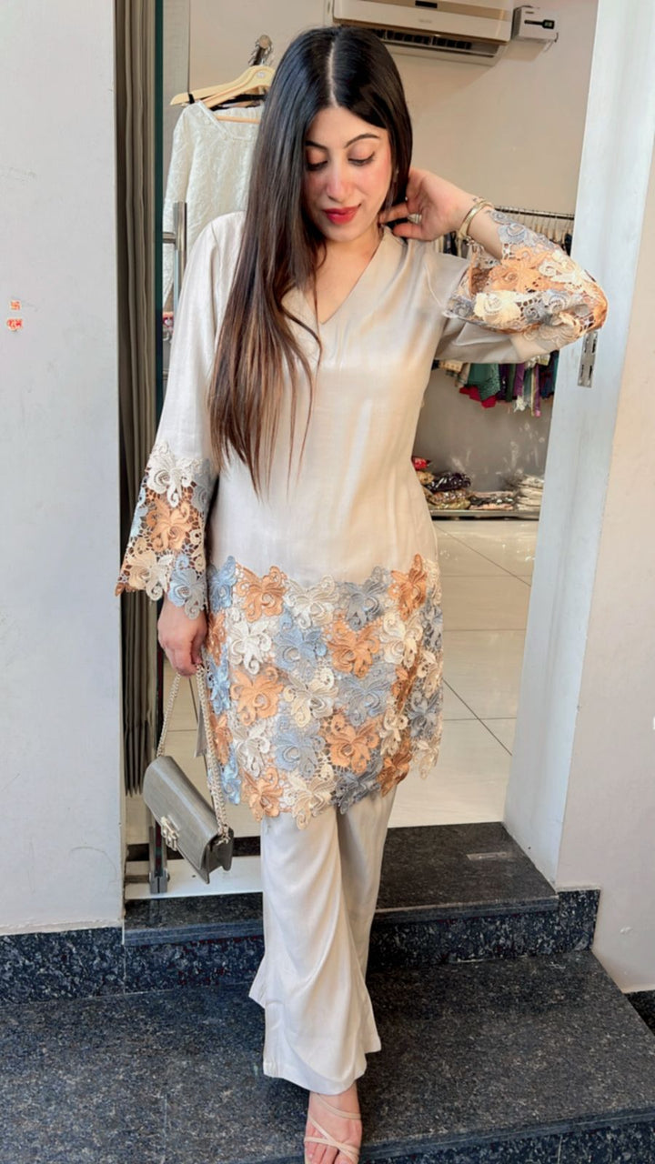 CUTWORK CROCHET LACE DETAILING CO-ORD
