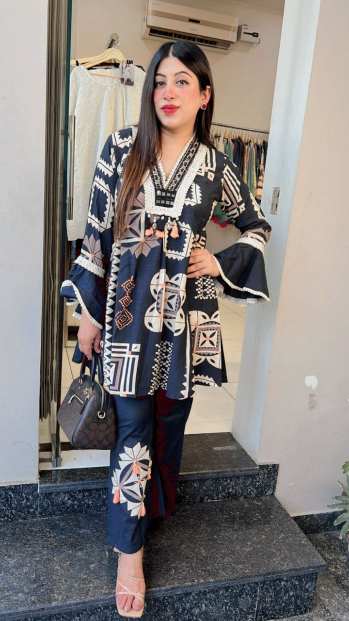 Flex Cotton Printed Kurta with embellished details