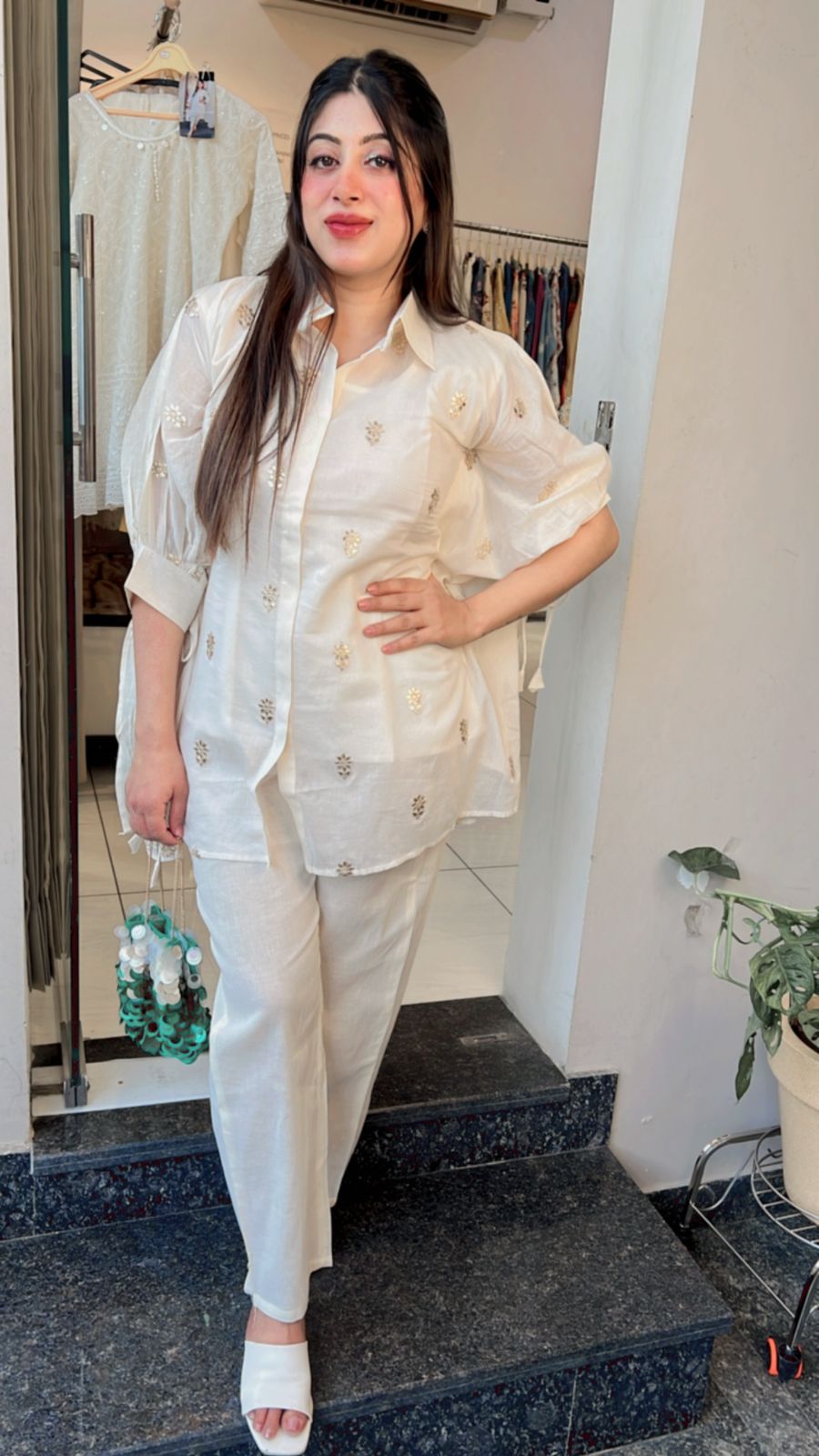 KAFTAN STYLE CO-ORD WITH GOTTA & ZARI WORK (COMES WITH INNER)