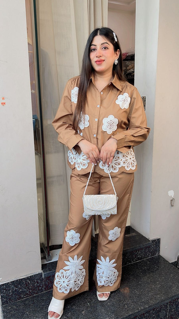 BROWN FLORAL PATCH CO-ORD