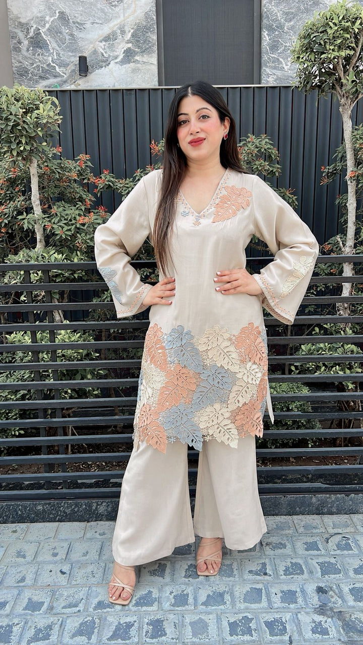Beautiful Embroidered Cutwork Crochet Co-ord ✨💫
