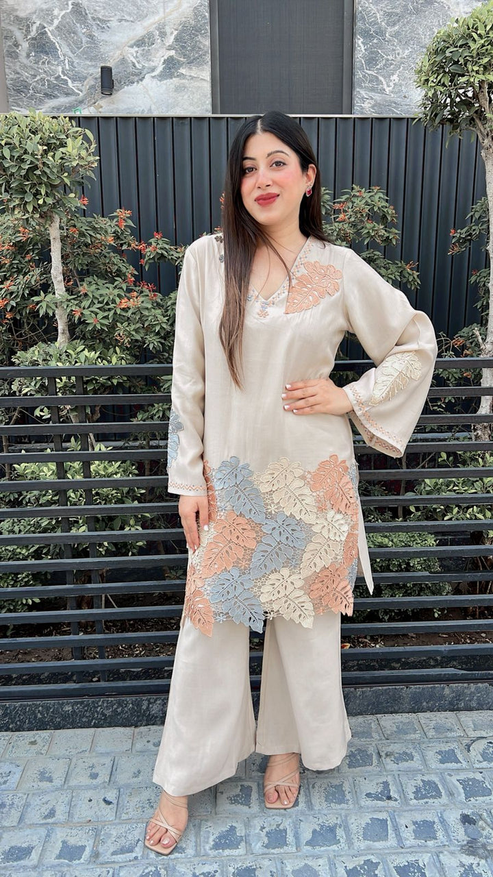 Beautiful Embroidered Cutwork Crochet Co-ord ✨💫