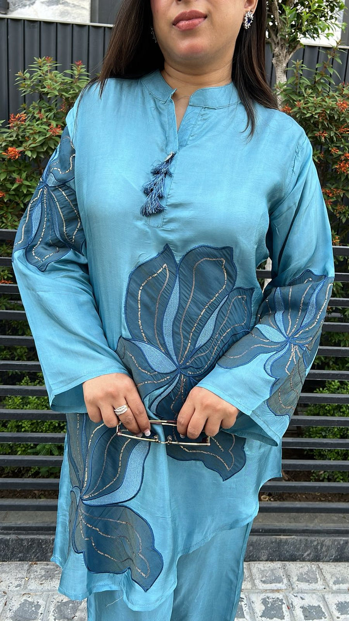 BLUE FLORAL CO-ORD