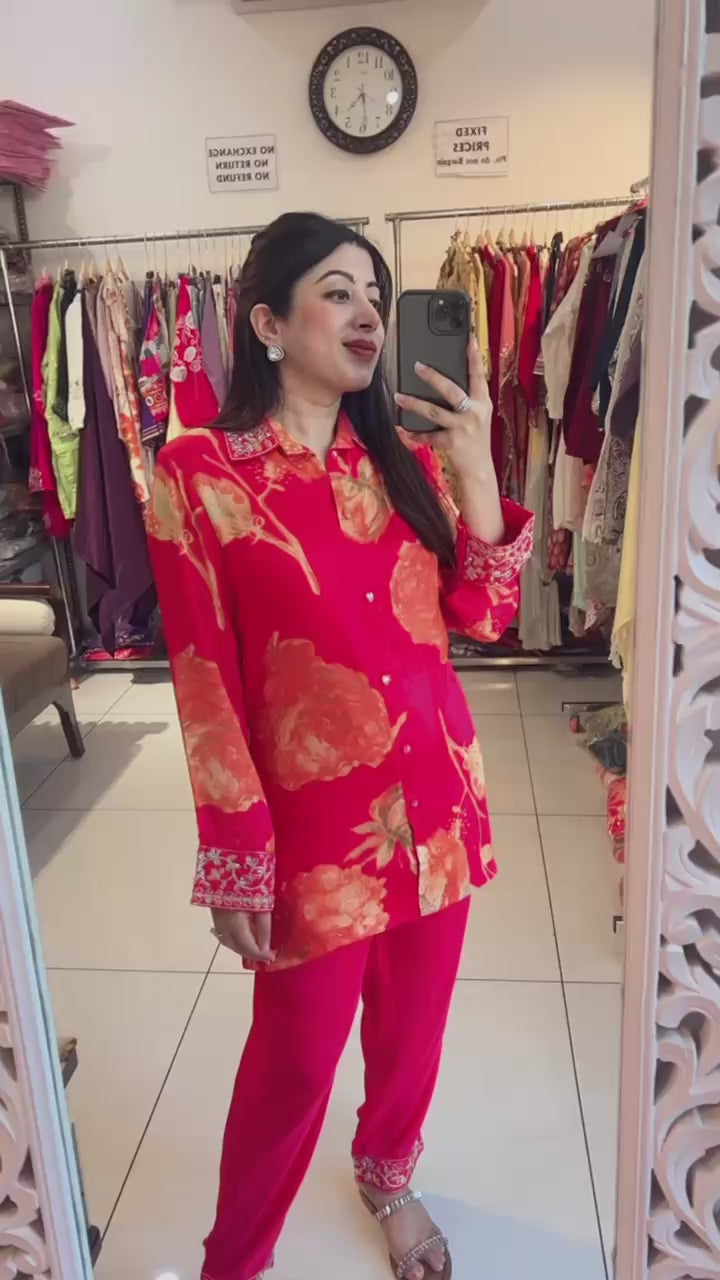 DIGITAL PRINTED EMBROIDERED SET WITH MIRROR WORK
